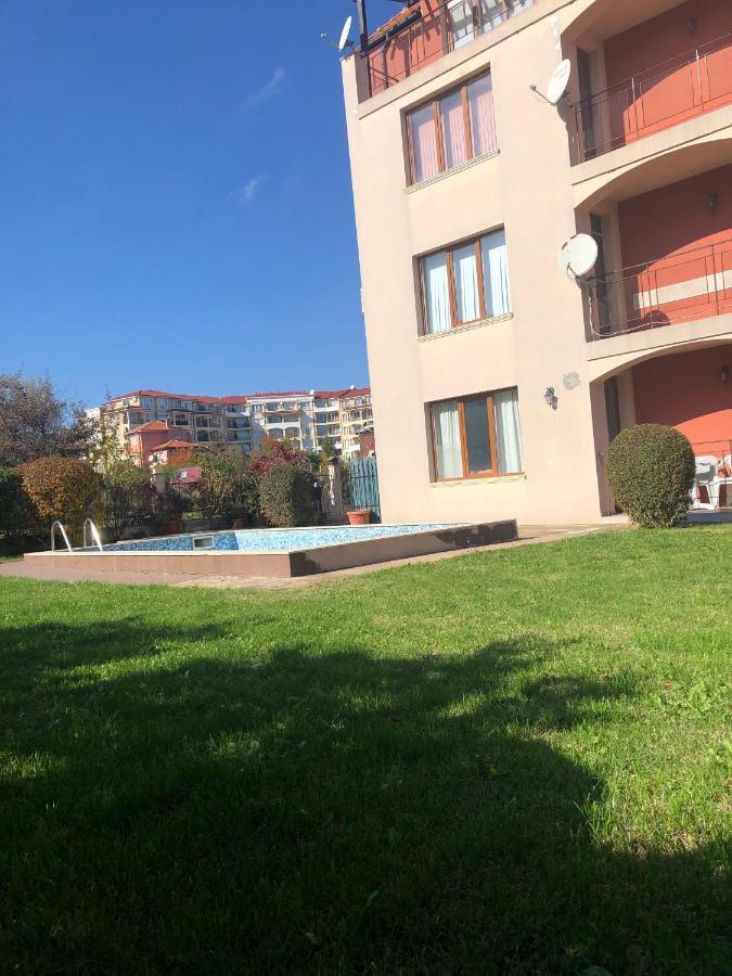 Dunav Apt.4 Равда Экстерьер фото